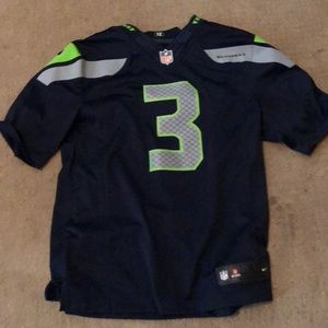 Men’s small russel Wilson Jersey nfl & Nike